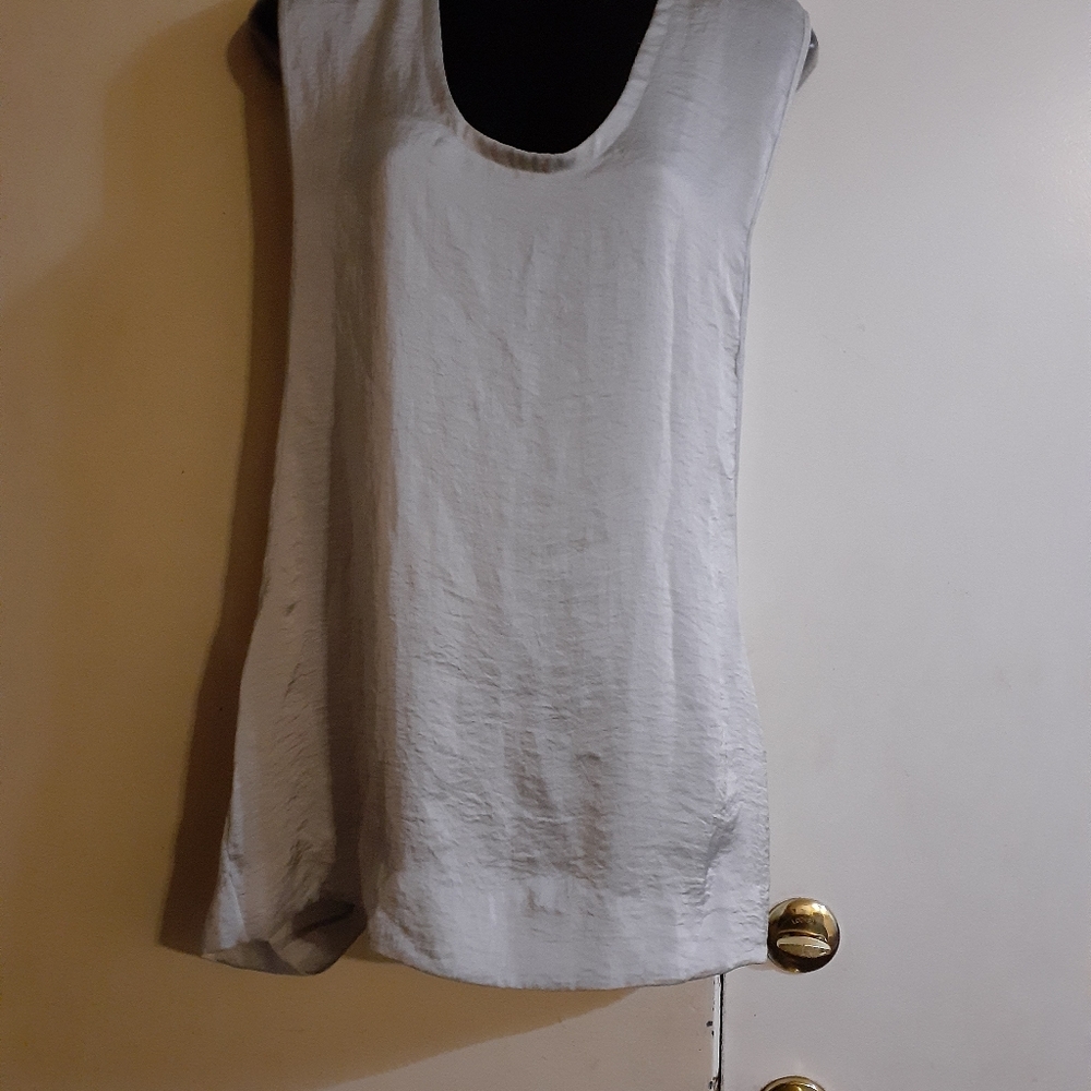 Blouse - Picture 2 of 2
